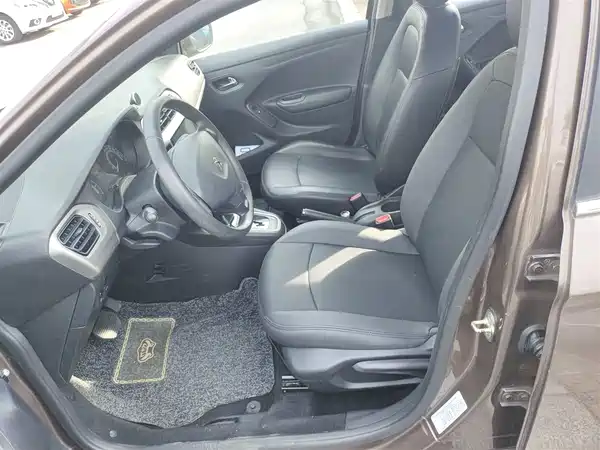Peugeot 301 2016