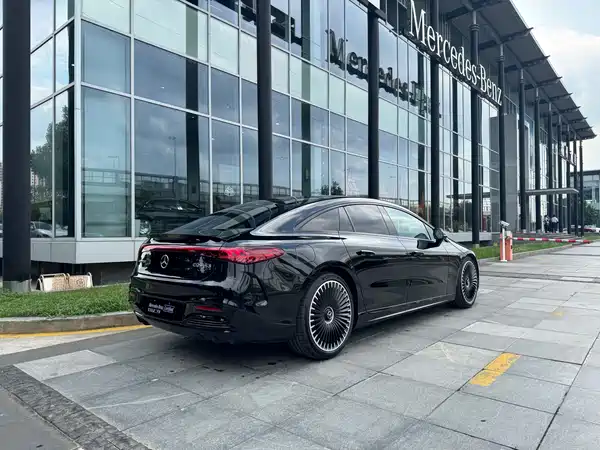 Mercedes-Benz EQS AMG 2022