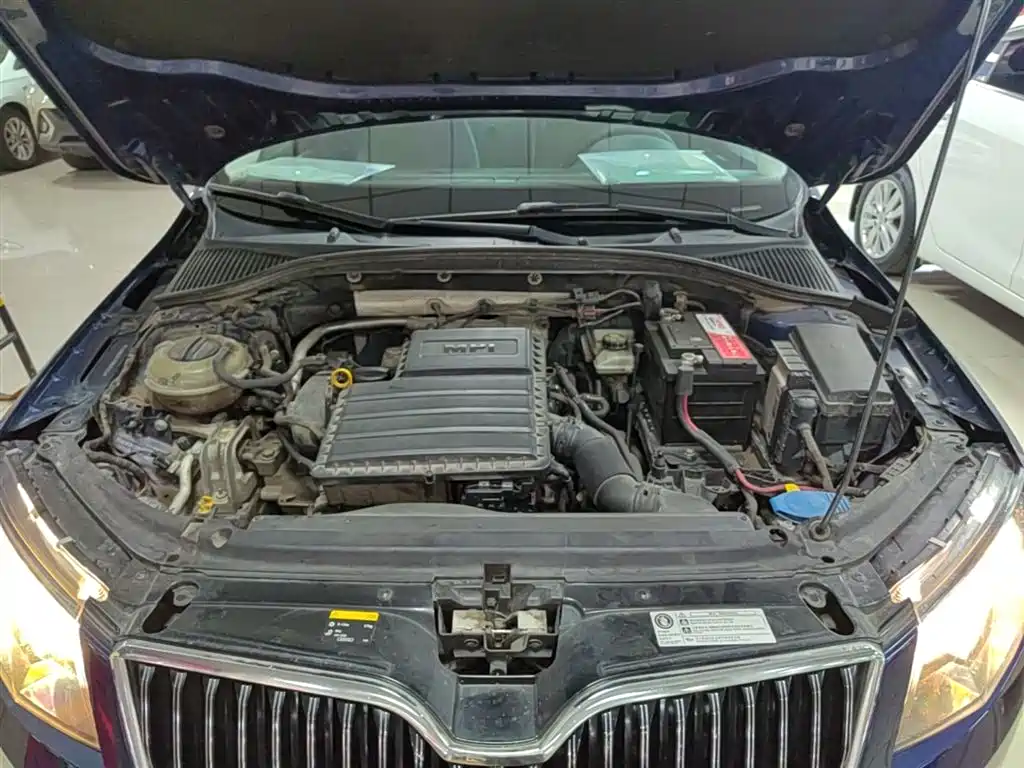 Skoda Octavia 2014 — фото 20