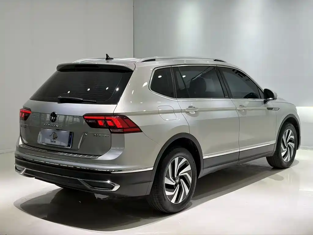 Volkswagen Tiguan L 2023