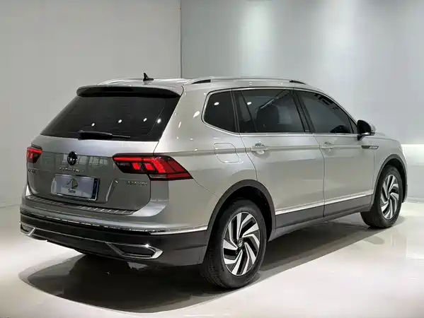 Volkswagen Tiguan L 2023