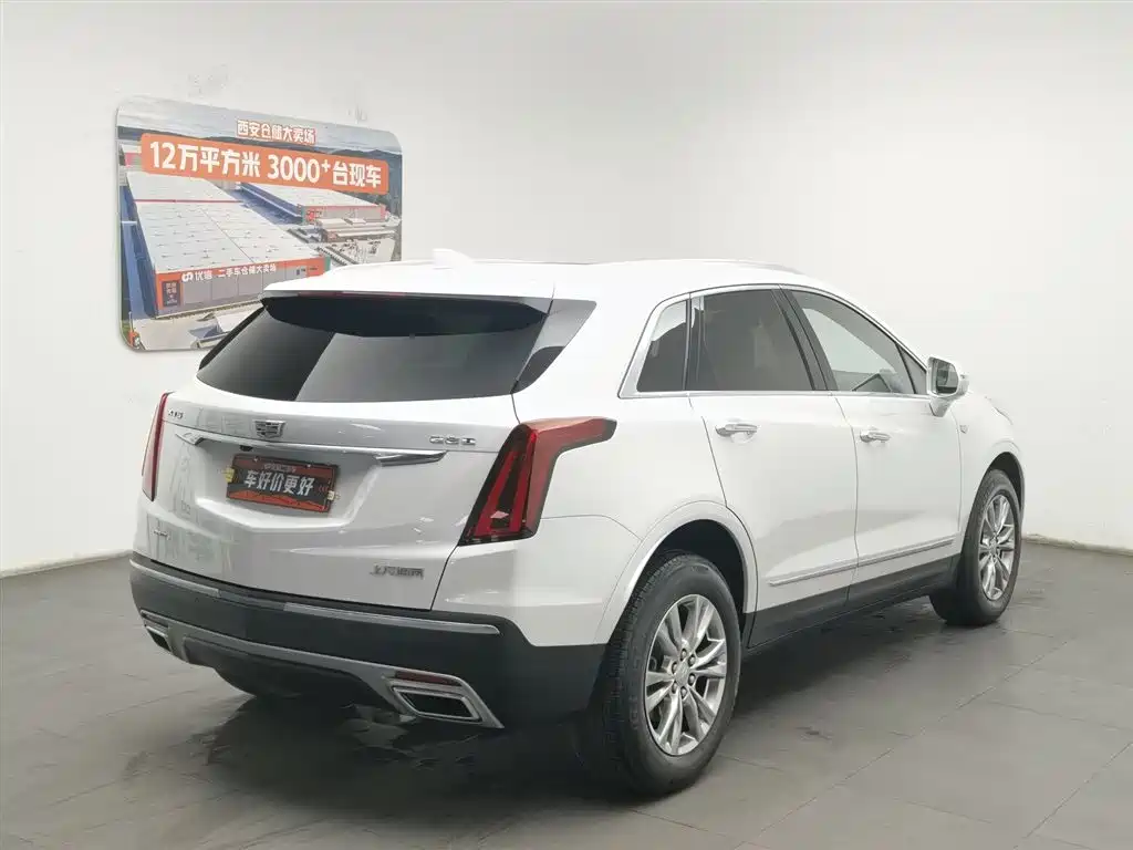 Cadillac XT5 2022 — фото 2