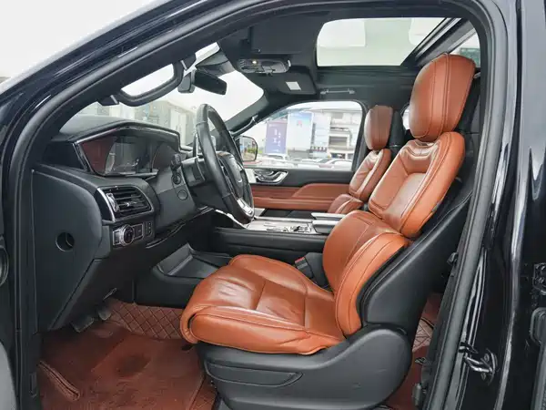 Lincoln Navigator 2020