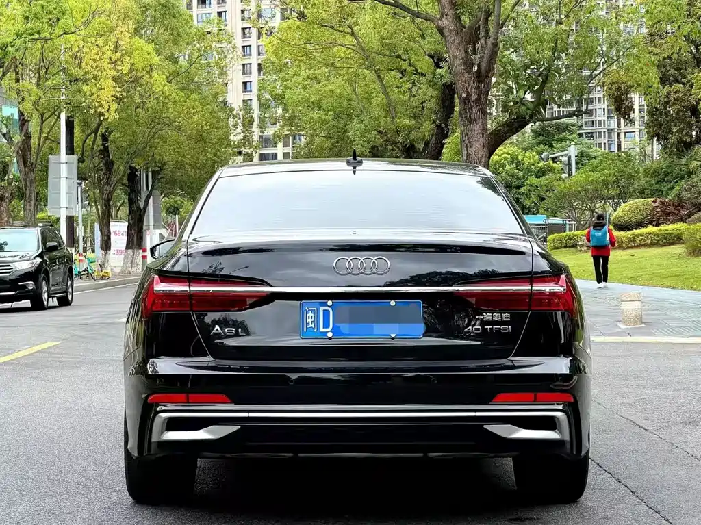 Audi A6L 2023