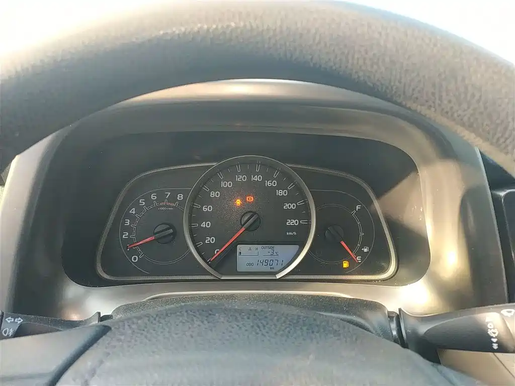 Toyota RAV4 2014 — фото 12