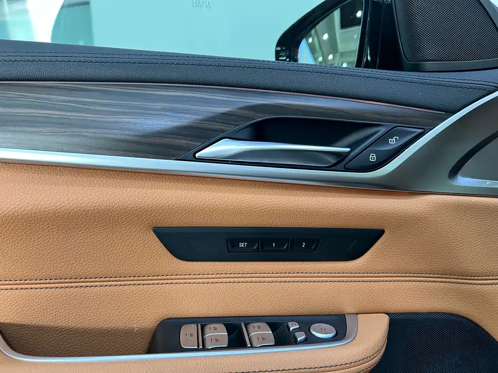 BMW 6 Series GT 2019 — фото 15