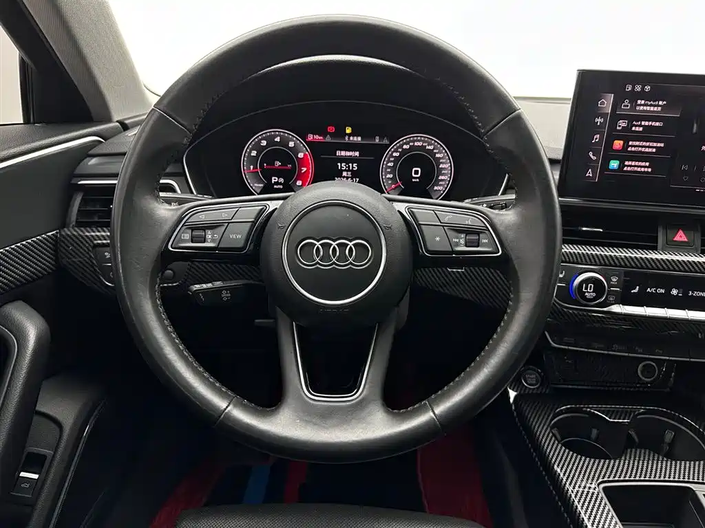 Audi A4L 2021 — фото 10