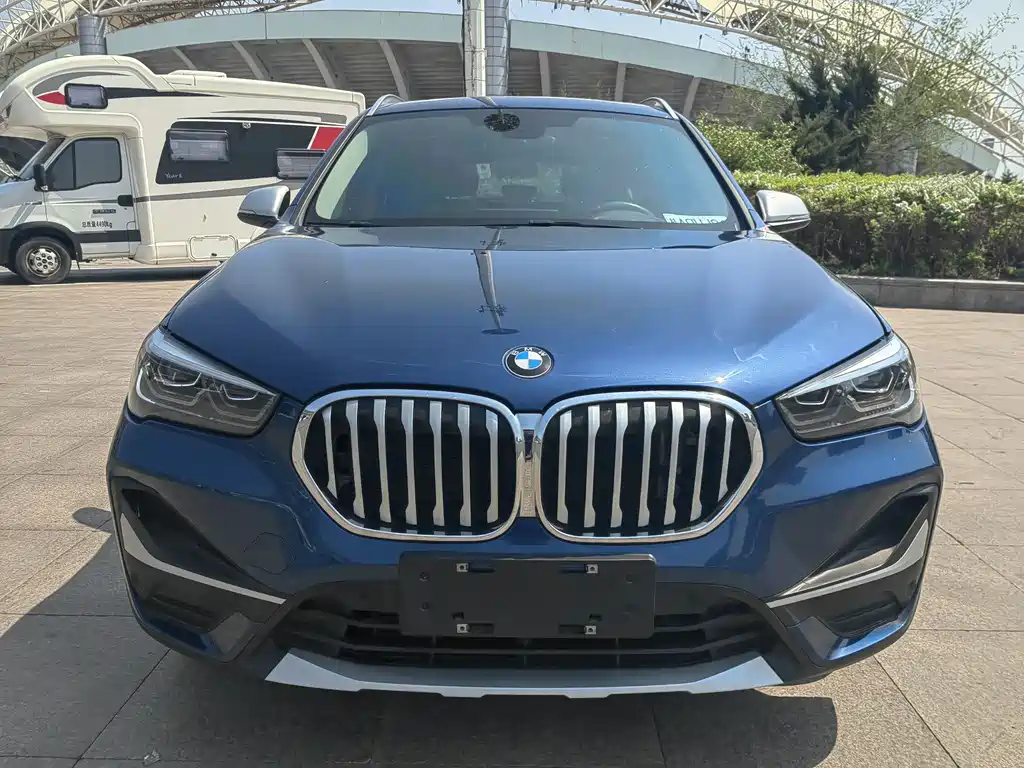 BMW X1 2021 — фото 2