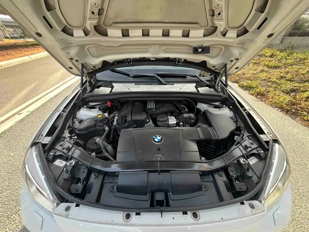 BMW X1 2013 — фото 18