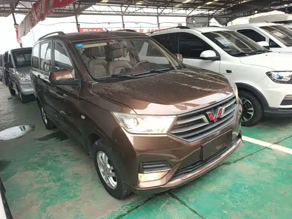 Wuling Hongguang 2019