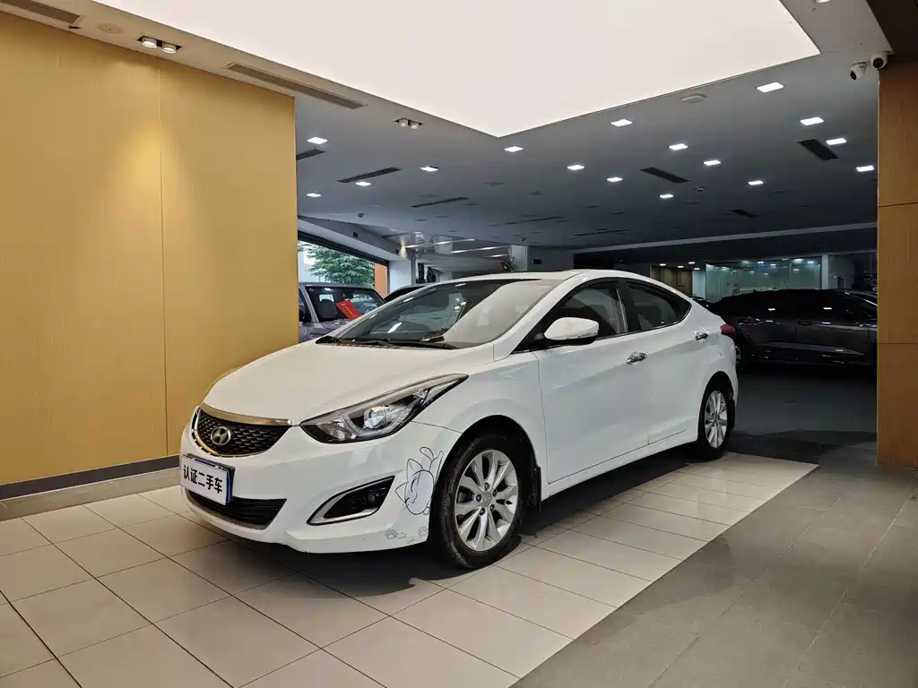 Hyundai Elantra Langdong 2016 — фото 1