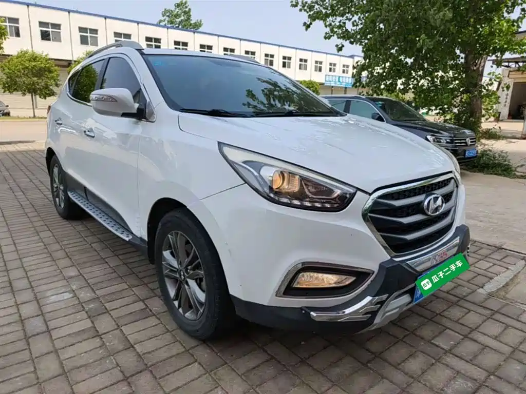 Hyundai ix35 2015 — фото 4