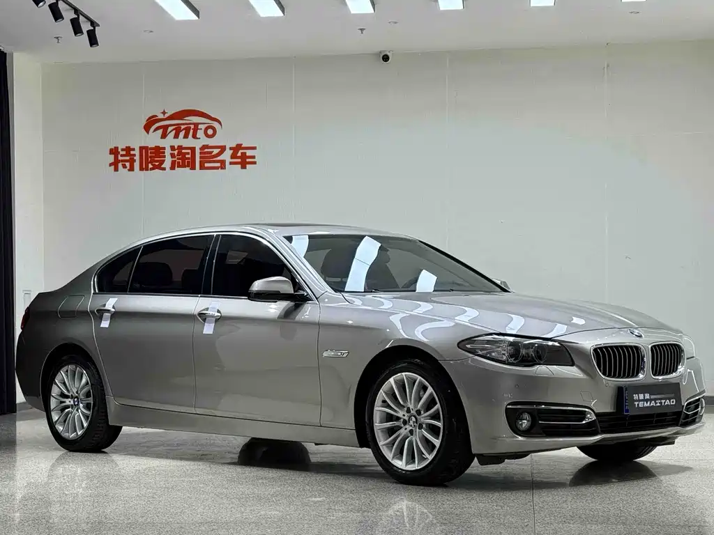 BMW 5 Series 2016 — фото 3