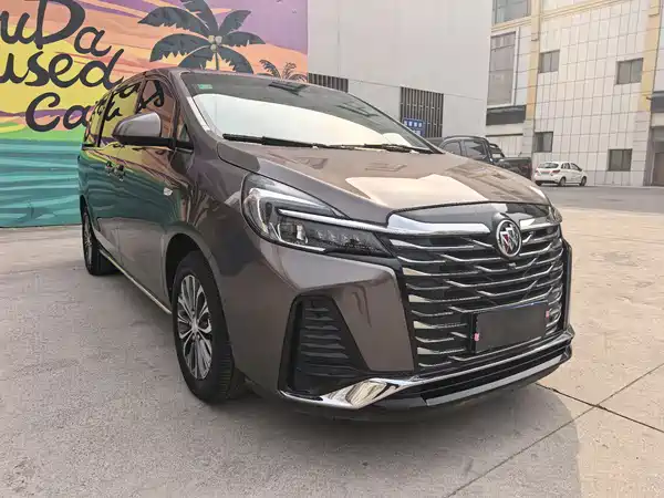 Buick GL8 2023