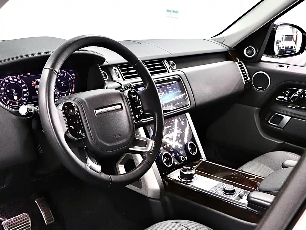 Land Rover Range Rover 2020 — фото 11