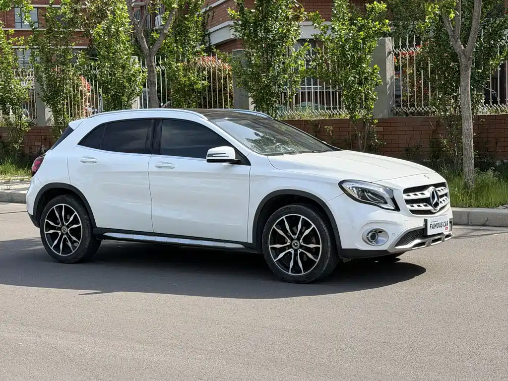 Mercedes-Benz GLA 2017 — фото 3