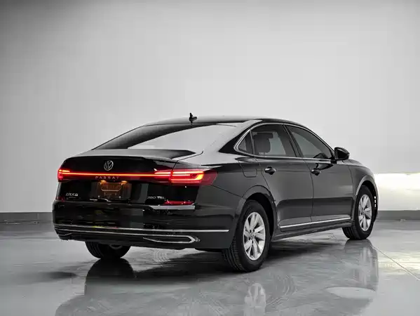 Volkswagen Passat 2022
