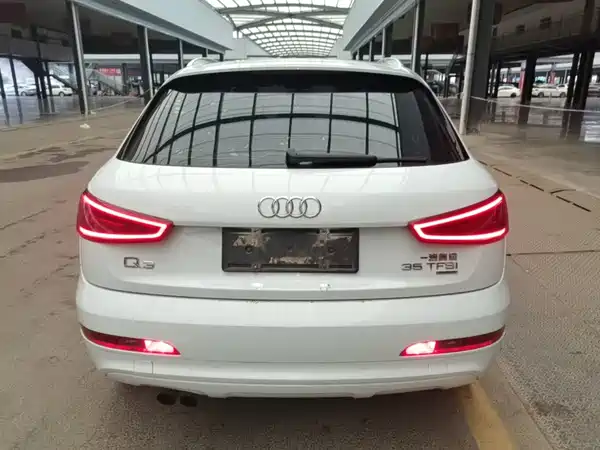 Audi Q3 2016