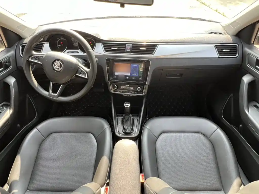Skoda Rapid 2021 — фото 14