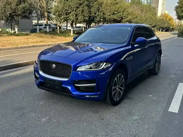 Jaguar F-PACE 2018