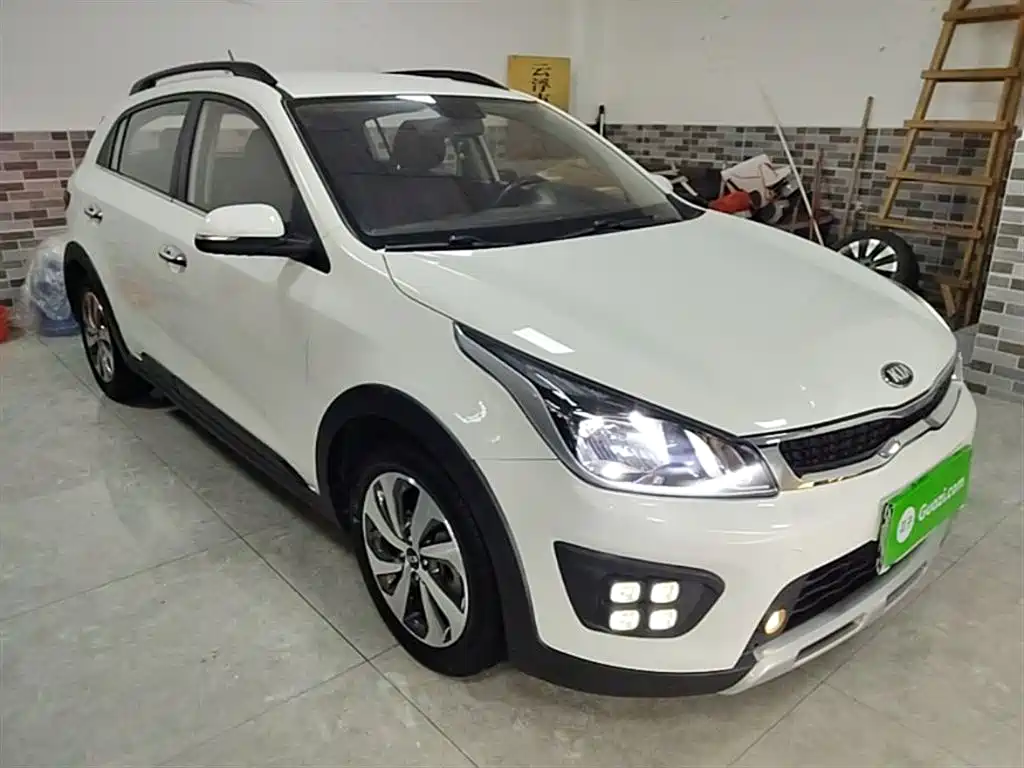 Kia KX Cross 2018 — фото 4