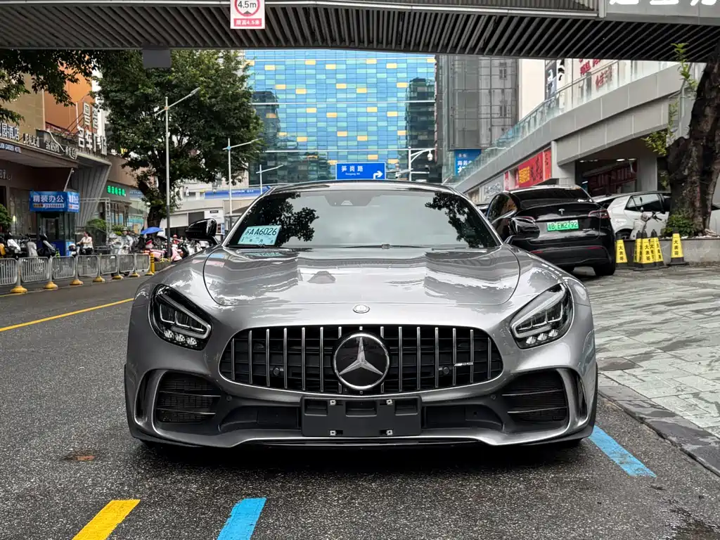 Mercedes-Benz AMG GT 2020 — фото 2