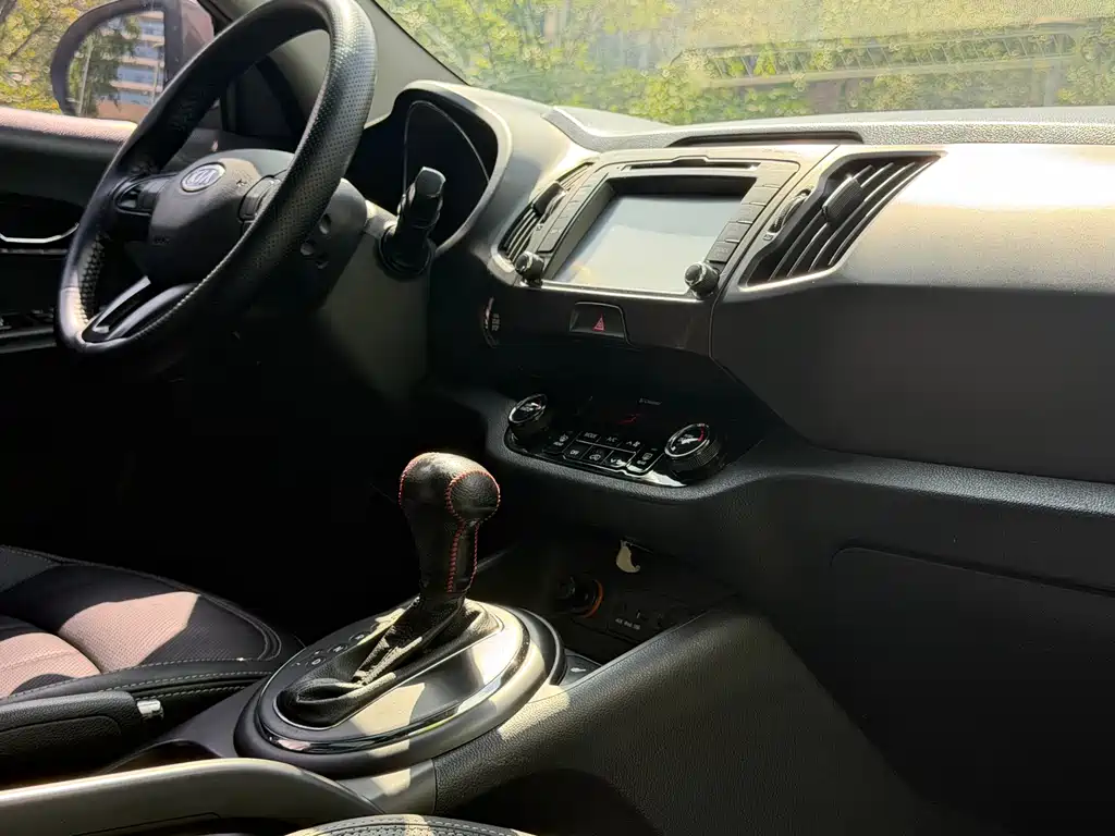 Kia Sportage 2014 — фото 16