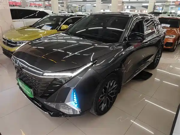Changan Auchan Z6 New Energy 2023