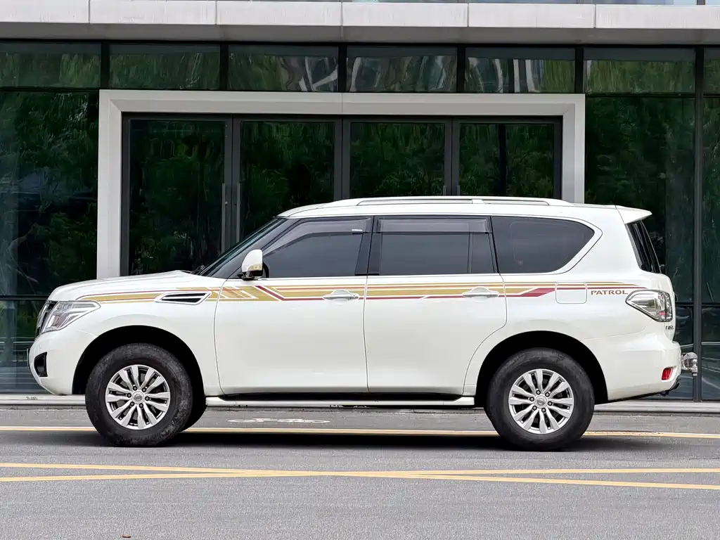 Nissan Patrol 2018 — фото 3