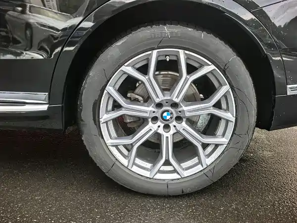BMW X7 2022