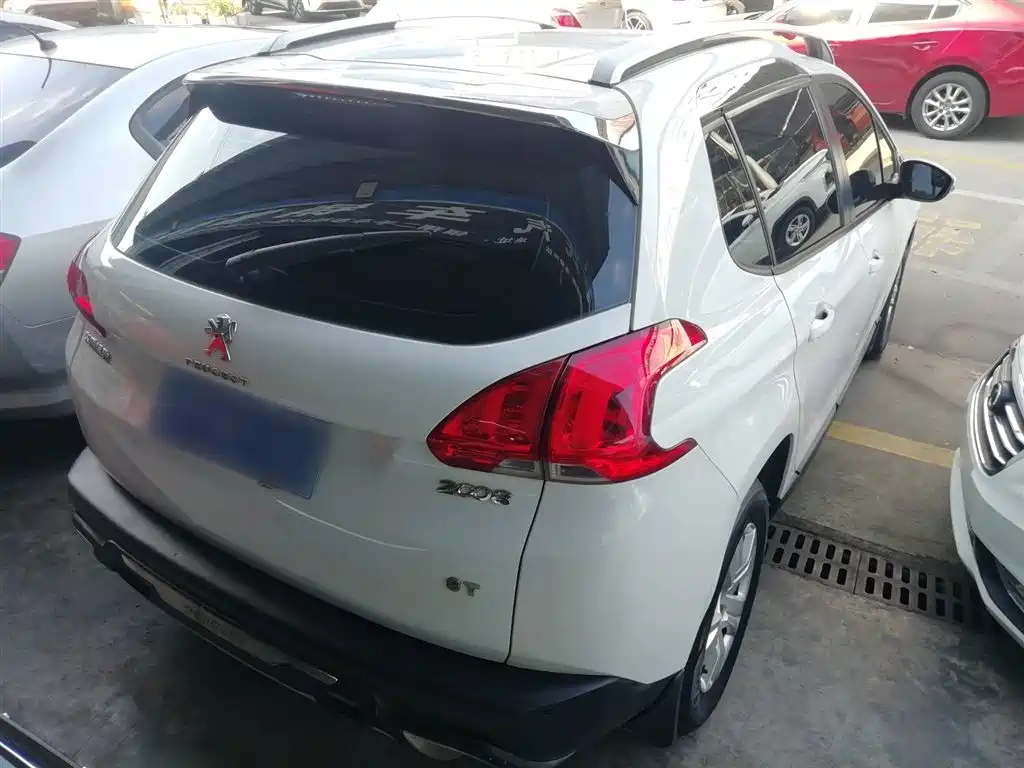 Peugeot 2008 2016