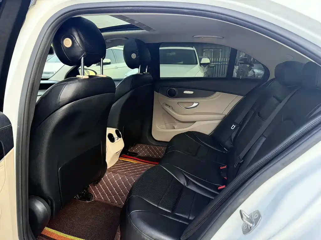 Mercedes-Benz C-Class 2016 — фото 7