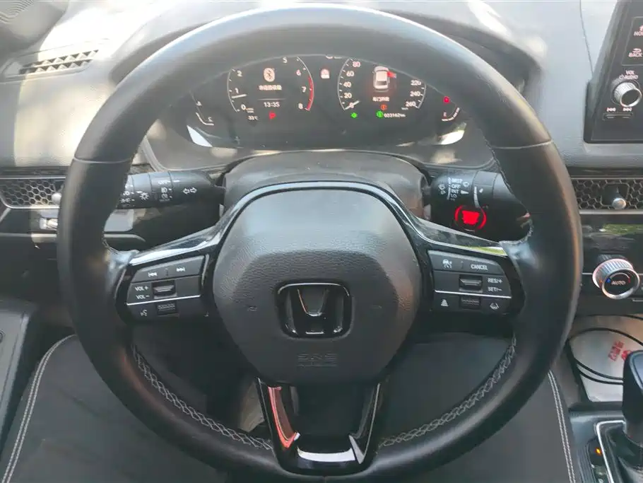 Honda Civic 2023 — фото 15
