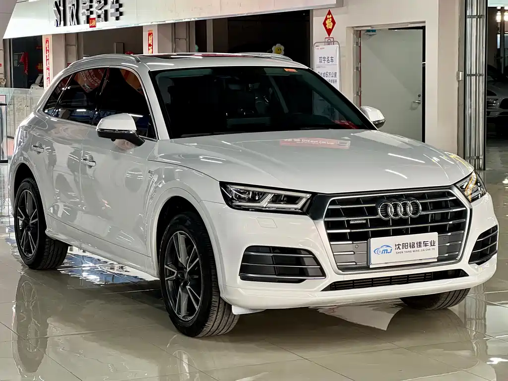 Audi Q5L 2019 — фото 3