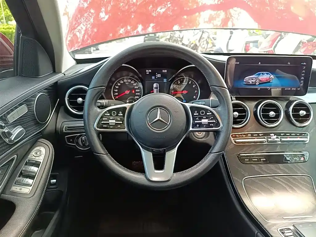 Mercedes-Benz C-Class 2019 — фото 11