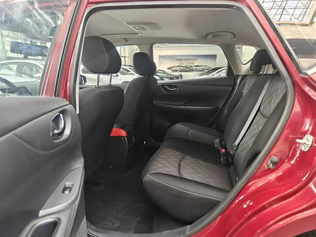 Nissan Tiida 2018 — фото 18