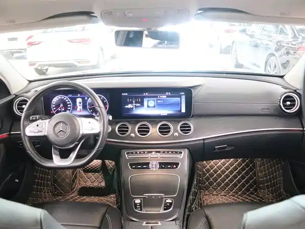 Mercedes-Benz E-Class 2019