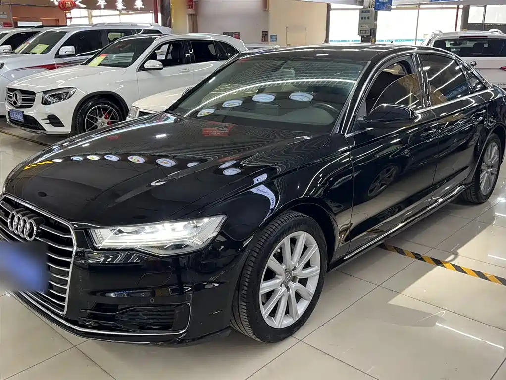 Audi A6L 2018 — фото 1