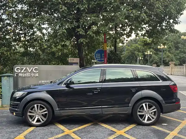 Audi Q7 2013