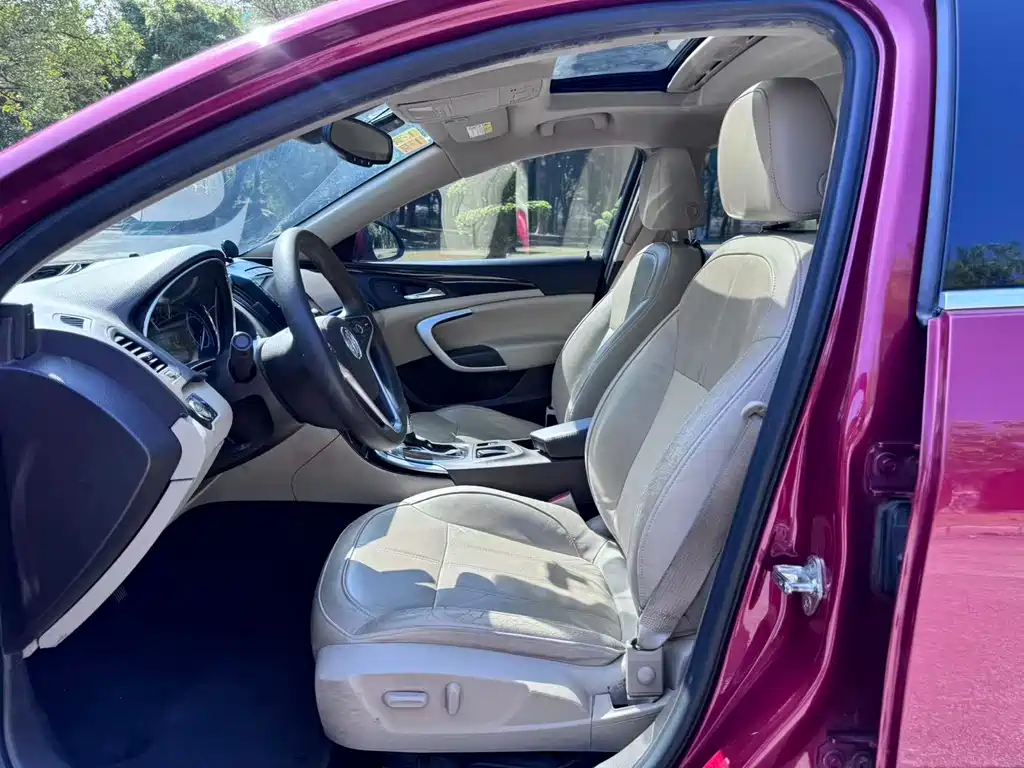 Buick Regal 2015 — фото 9