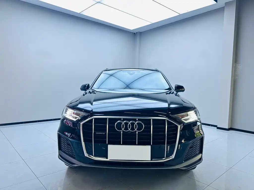 Audi Q7 2023 — фото 2