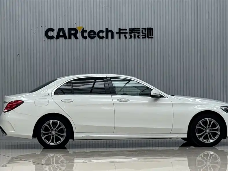 Mercedes-Benz C-Class 2016