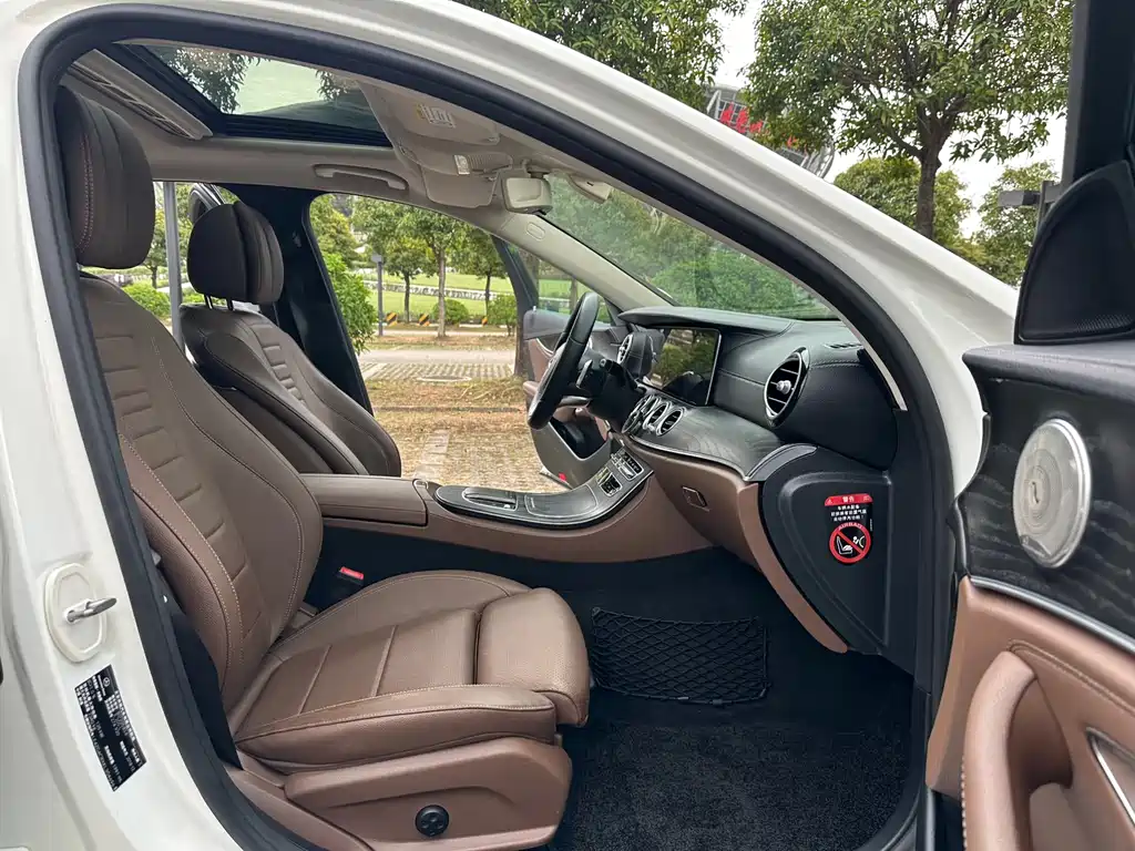 Mercedes-Benz E-Class 2019