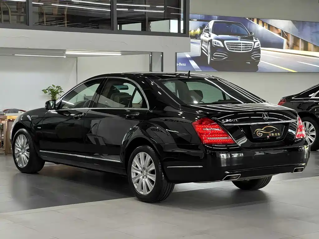 Mercedes-Benz S-Class 2012 — фото 6