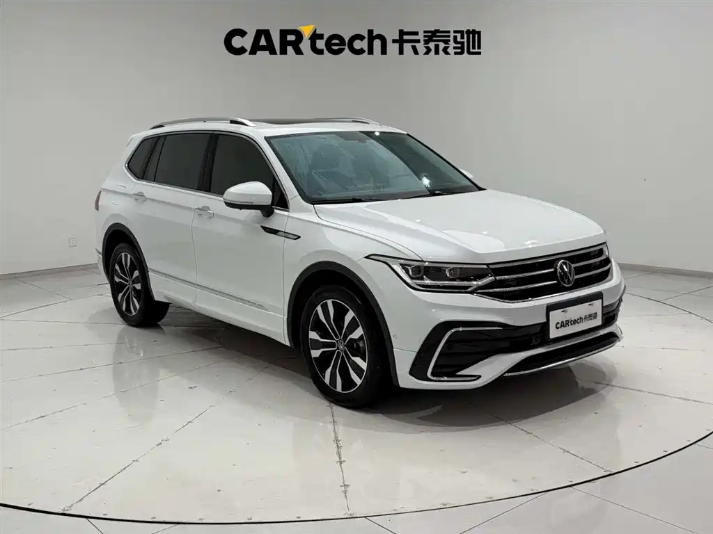 Volkswagen Tiguan L 2024 — фото 4