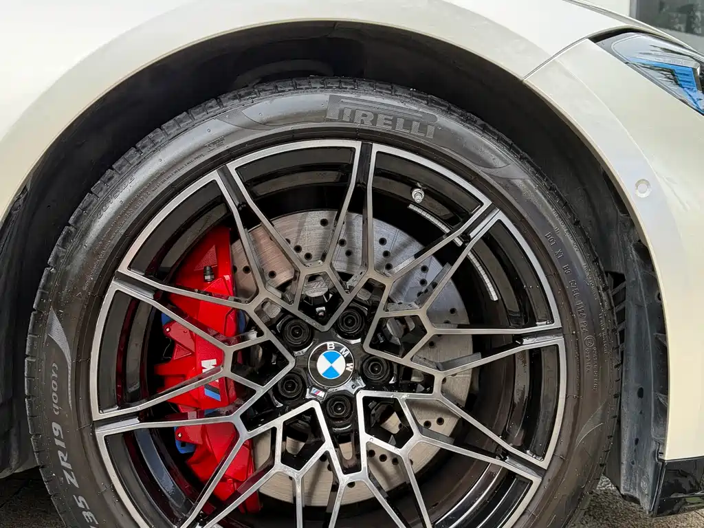 BMW M4 2024 — фото 14