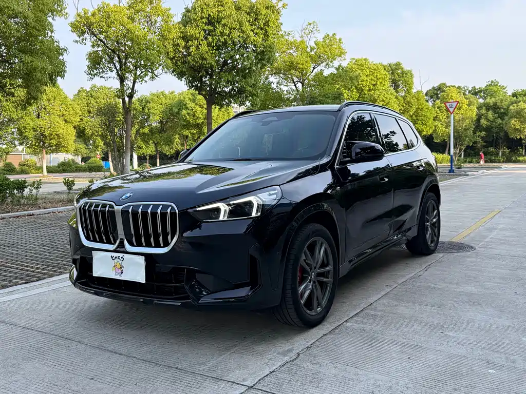 BMW X1 2024 — фото 1