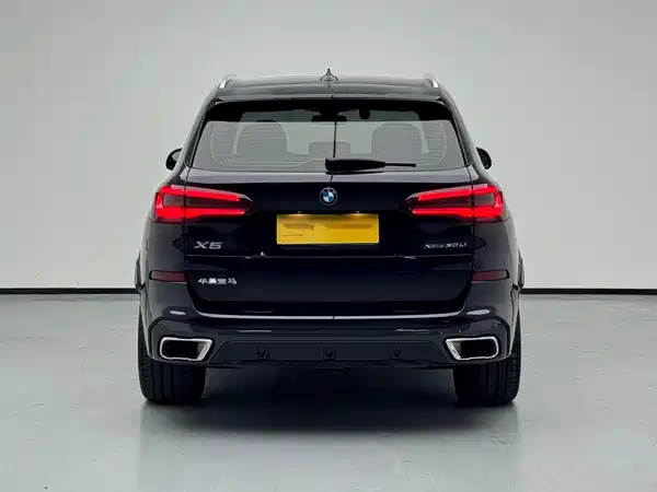 BMW X5 2023