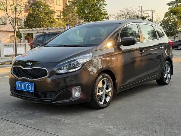 Kia Jiale 2013