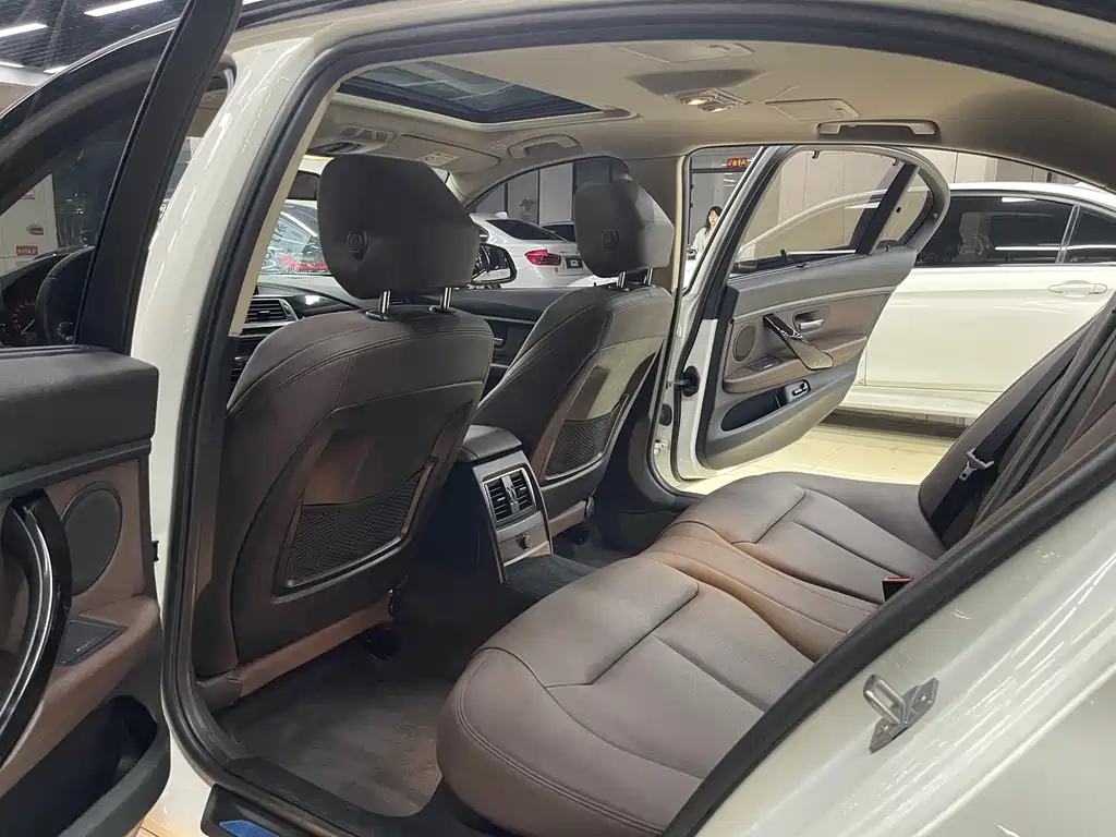 BMW 3 Series 2019